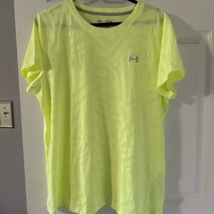 Yellow/green Under Armour tshirt